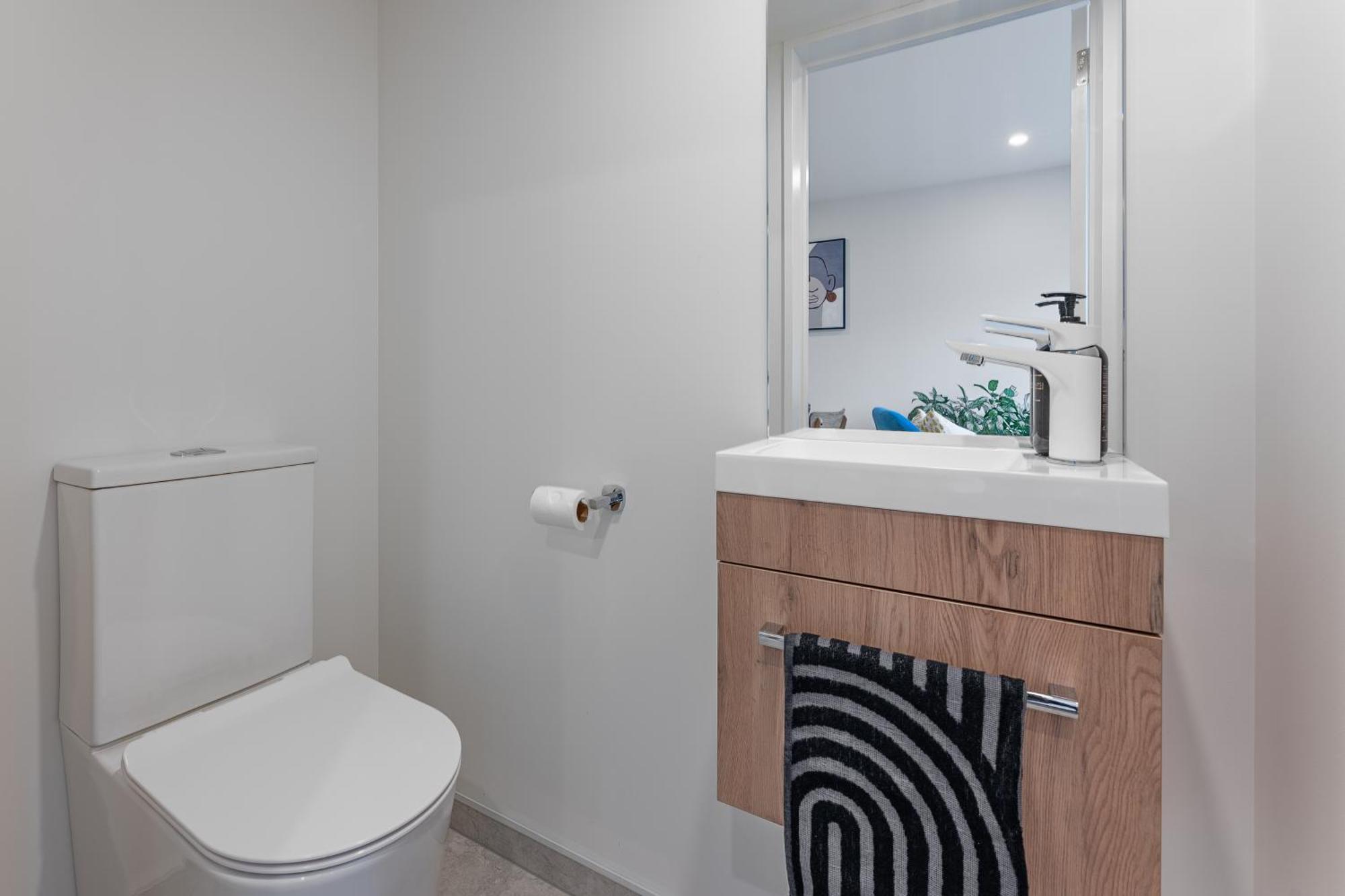 Urban Nest - Entire Townhouse And Free Parking Christchurch Exterior foto